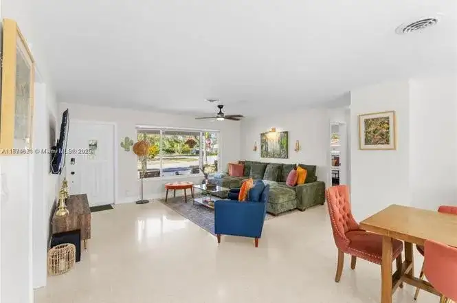 1116 SE 13th Court, Deerfield Beach FL 33441 photo 5