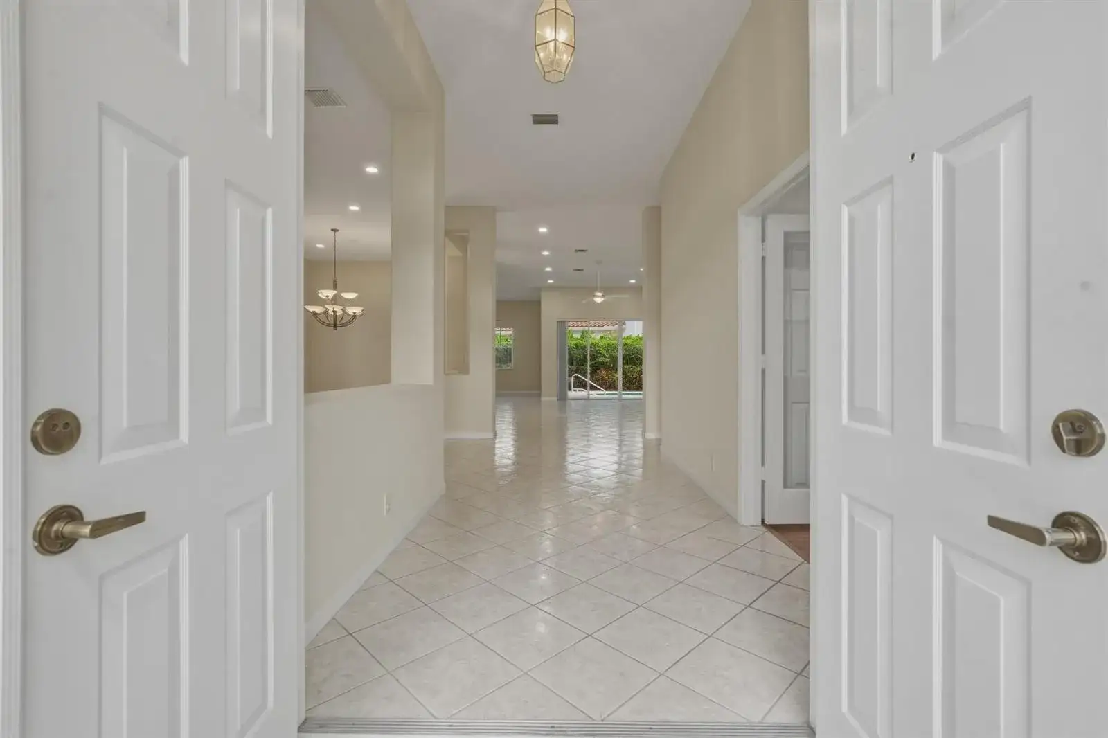 2053 Quail Roost Drive, Weston FL 33327 photo 5