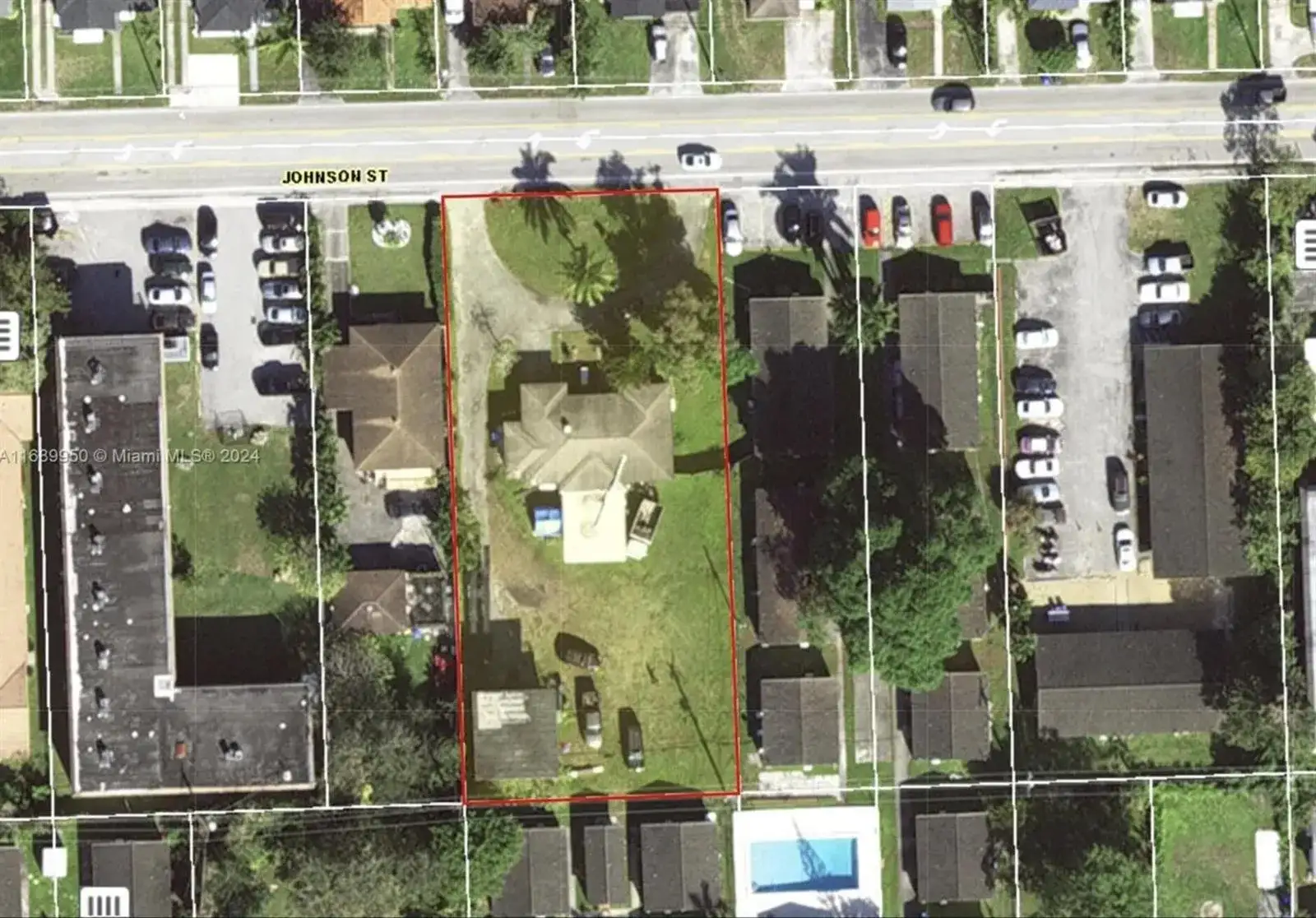 2646 Johnson St, Hollywood FL 33020 photo 3