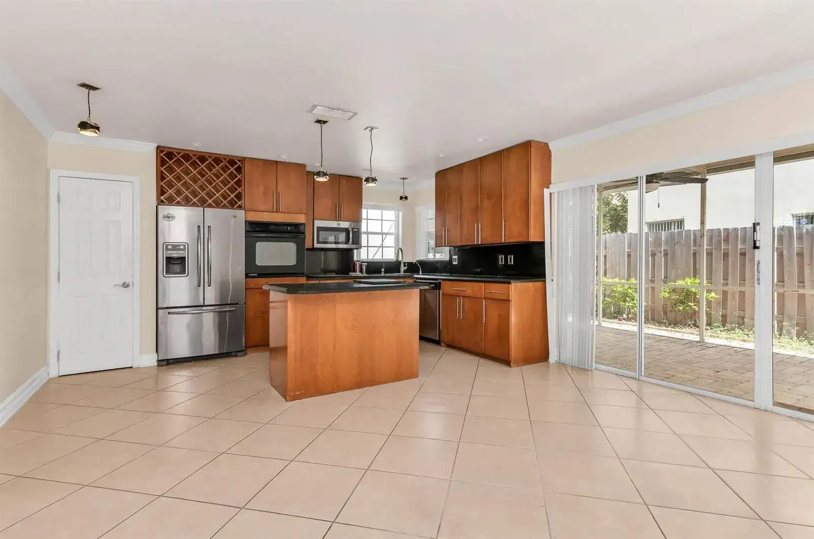 5486 NW 44th Way, Coconut Creek FL 33073 photo 2