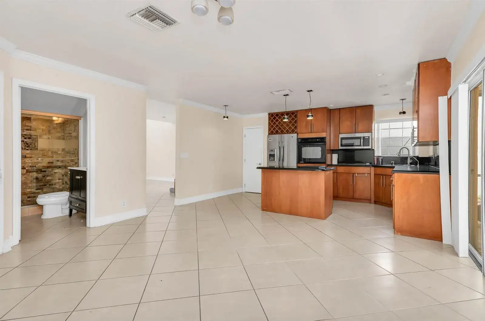 5486 NW 44th Way, Coconut Creek FL 33073 photo 3