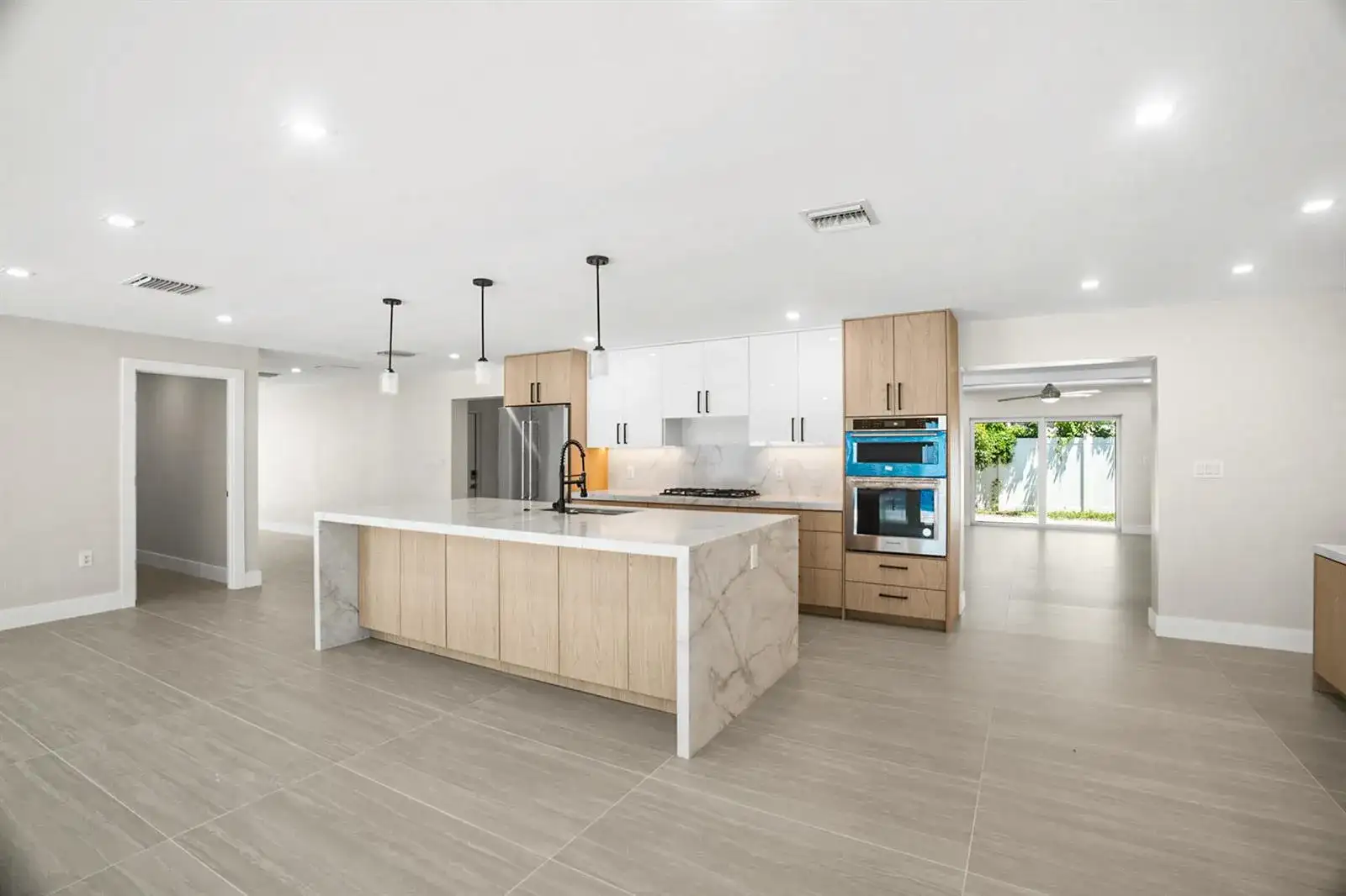 5496 NE 22nd Avenue, Fort Lauderdale FL 33308 photo 4