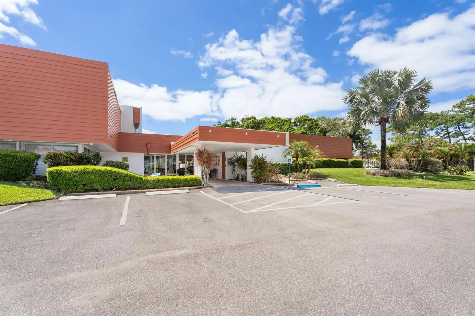 2600 SE Ocean Boulevard # R2, Stuart FL 34996 photo 3