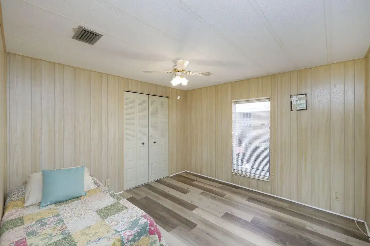 2001 N 83rd Ave Avenue N # 1281, FL 33702 photo 4