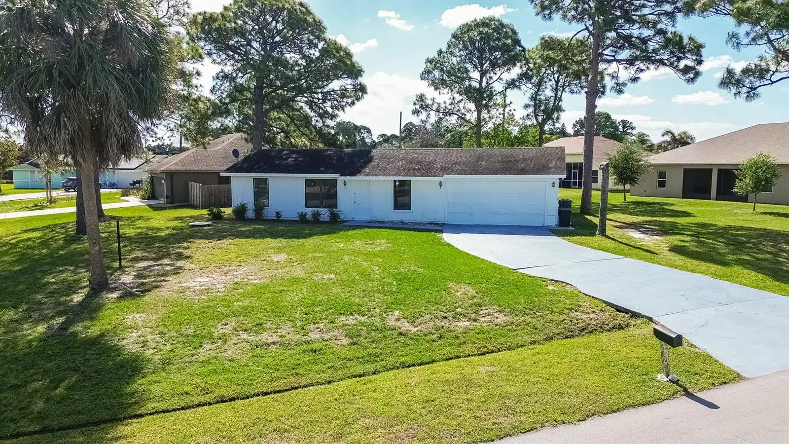 993 SW Cecil Lane, Port St. Lucie FL 34953 photo 2