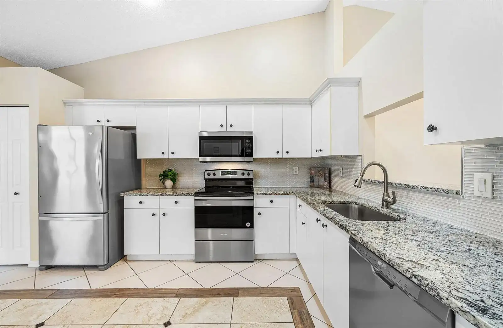 6060 Petunia Road, Delray Beach FL 33484 photo 5