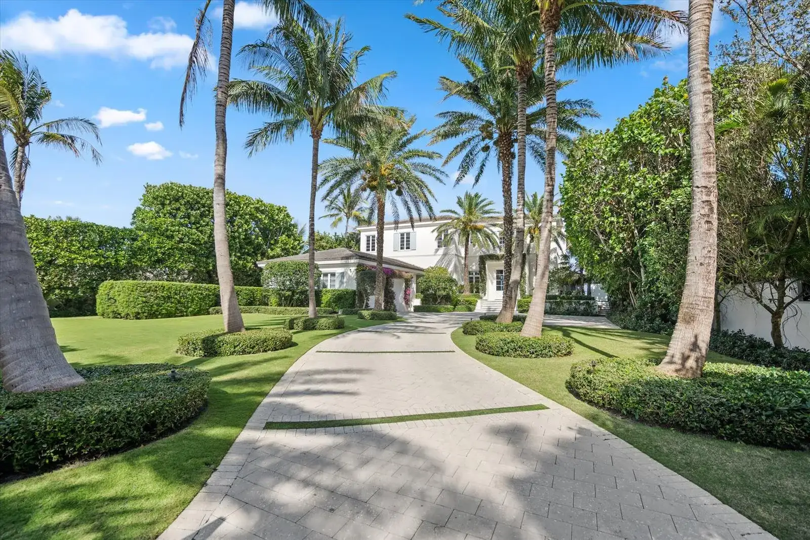 3501 N Ocean Boulevard, Gulf Stream FL 33483 photo 2