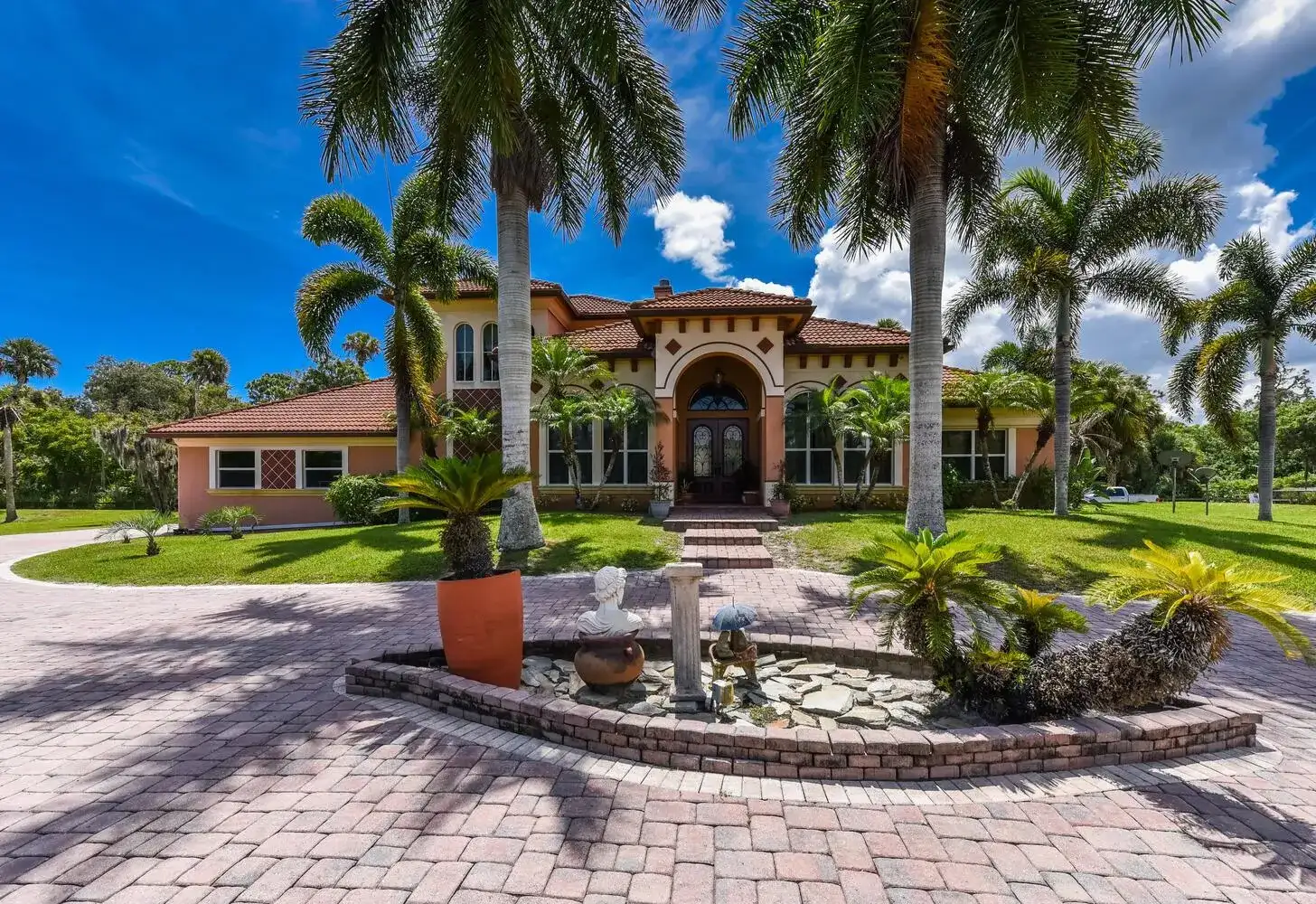 3646 S Jenkins Road, Fort Pierce FL 34981 photo 2