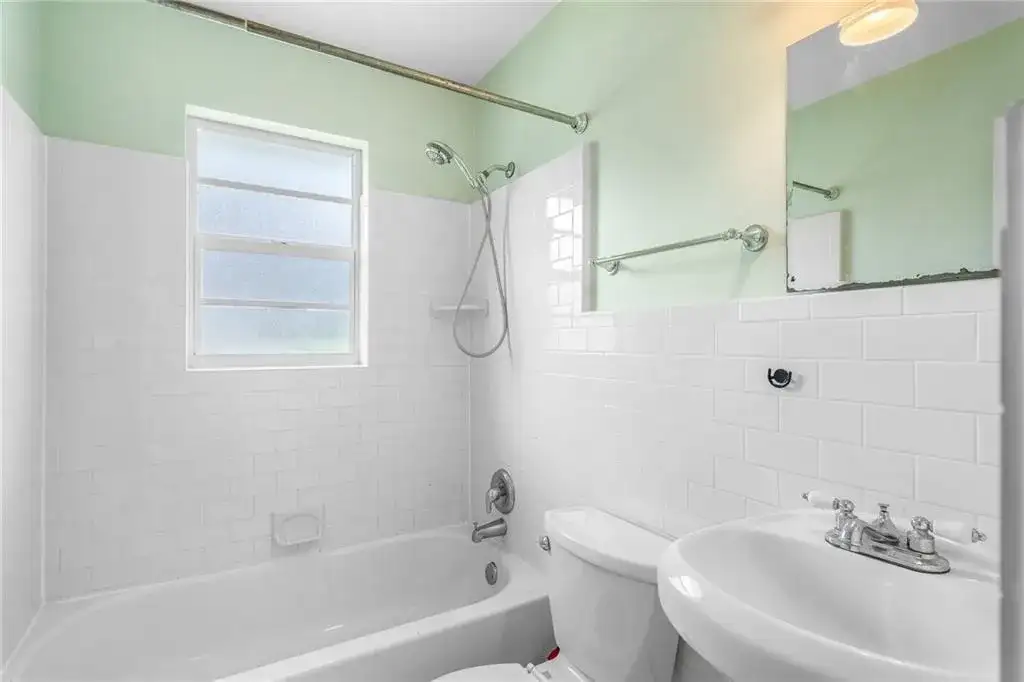 919 Turtle Cove Lane, Vero Beach FL 32963 photo 5