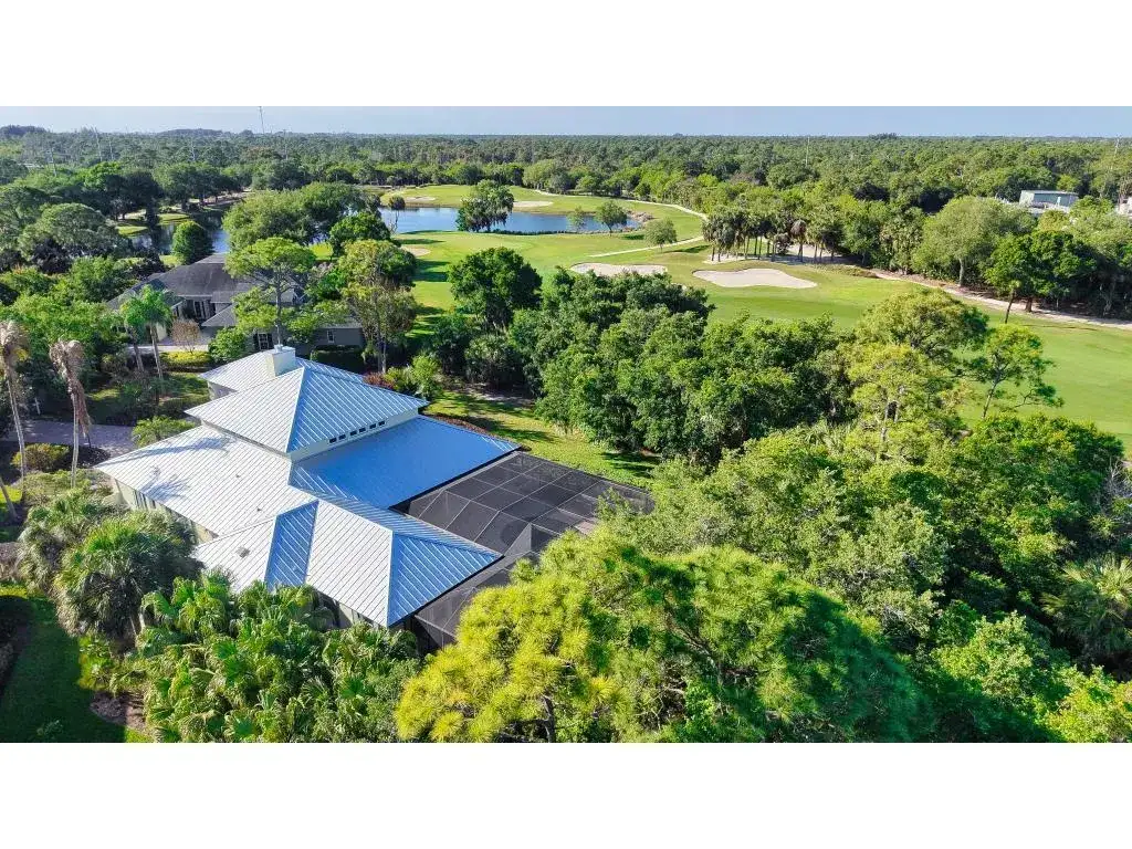 230 Oak Hammock Court SW, Vero Beach FL 32962 photo 3