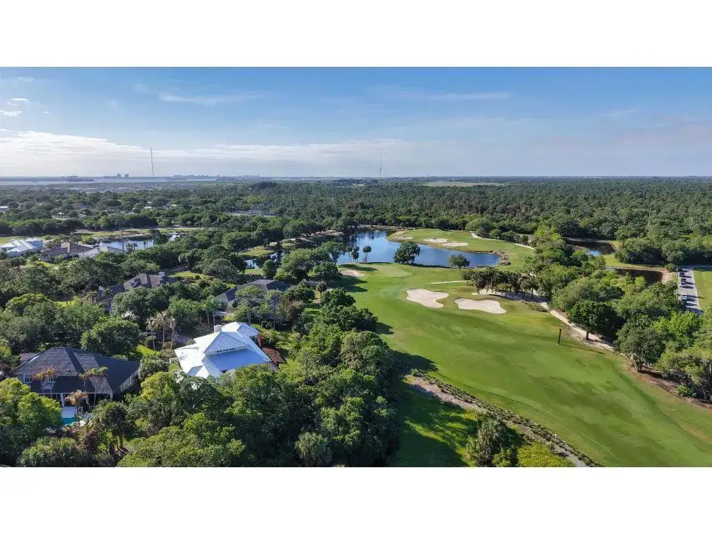230 Oak Hammock Court SW, Vero Beach FL 32962 photo 5