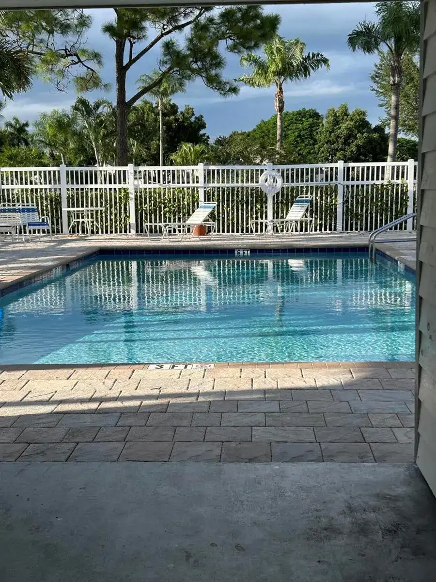13383 Bedford Mews Court, Wellington FL 33414 photo 3
