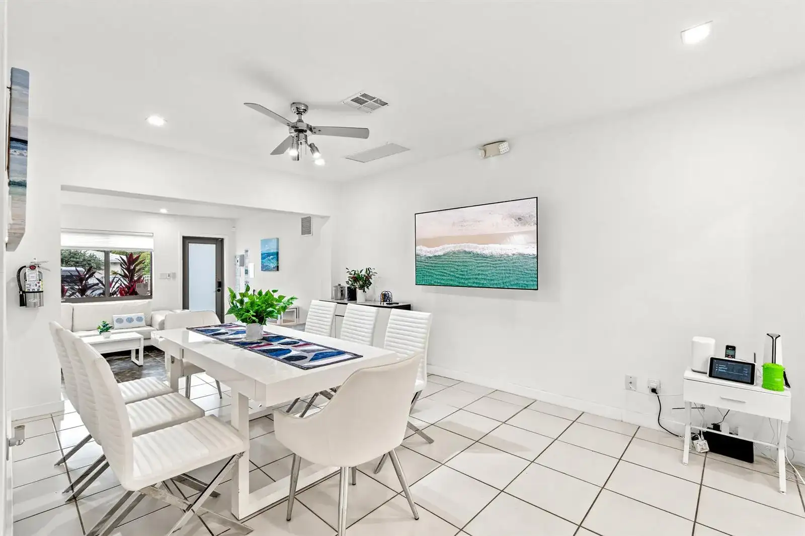 3305 NE 16th Court, Fort Lauderdale FL 33305 photo 4