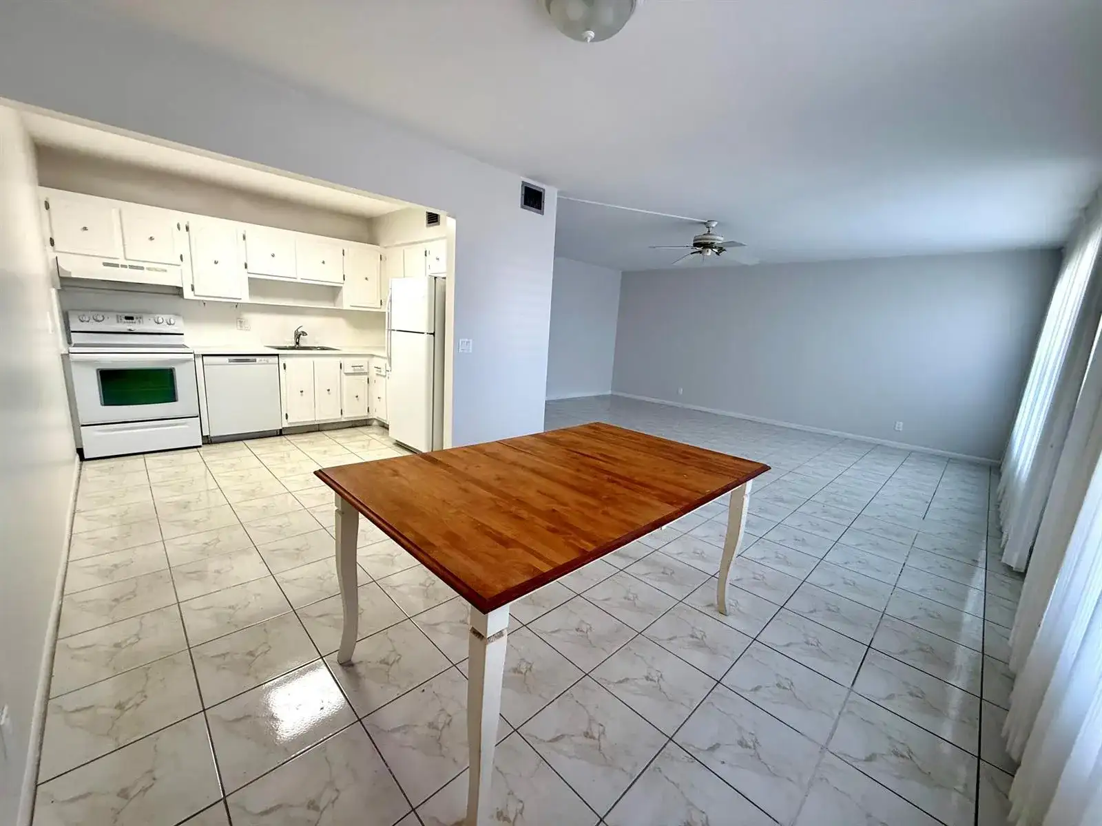 313 Greenbrier B, West Palm Beach FL 33417 photo 5