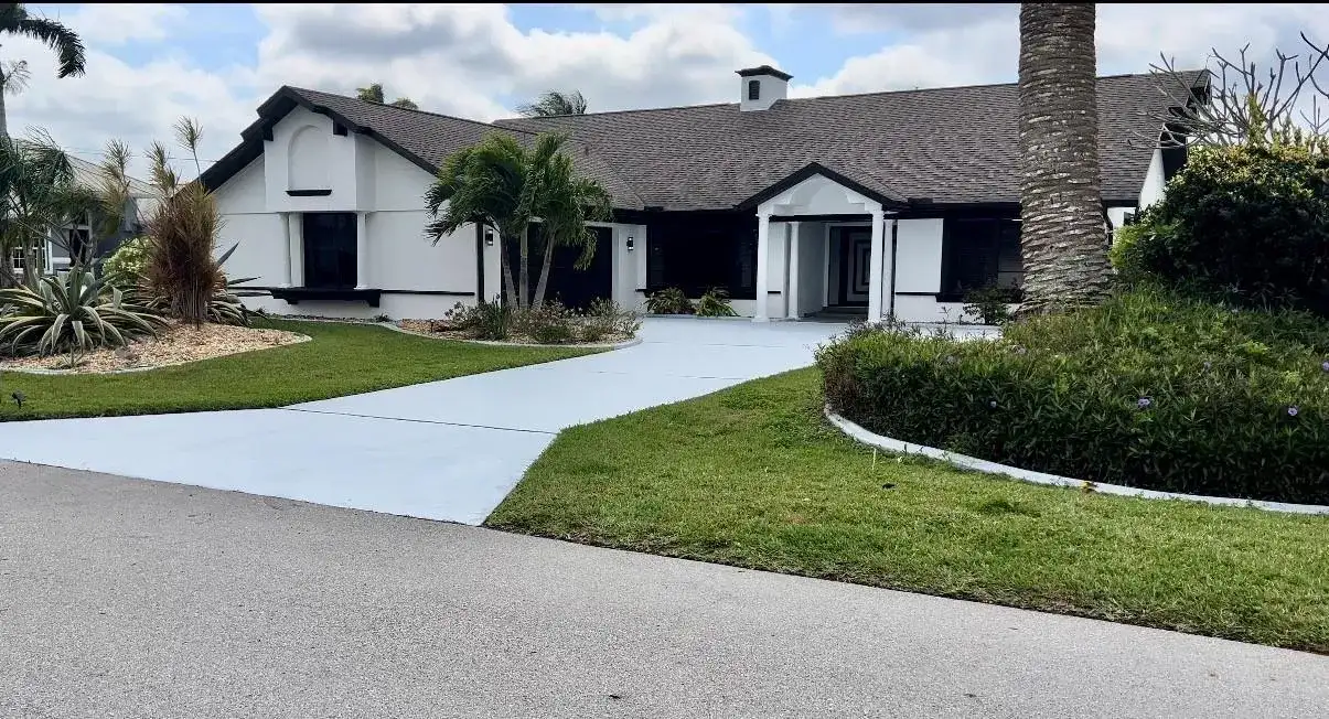 2328 SE 27th Street, Cape Coral FL 33904 photo 3