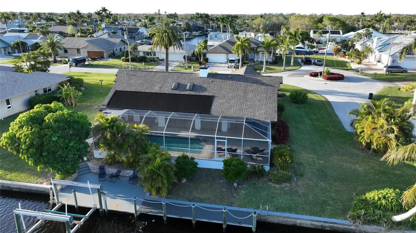 2328 SE 27th Street, Cape Coral FL 33904 photo 4