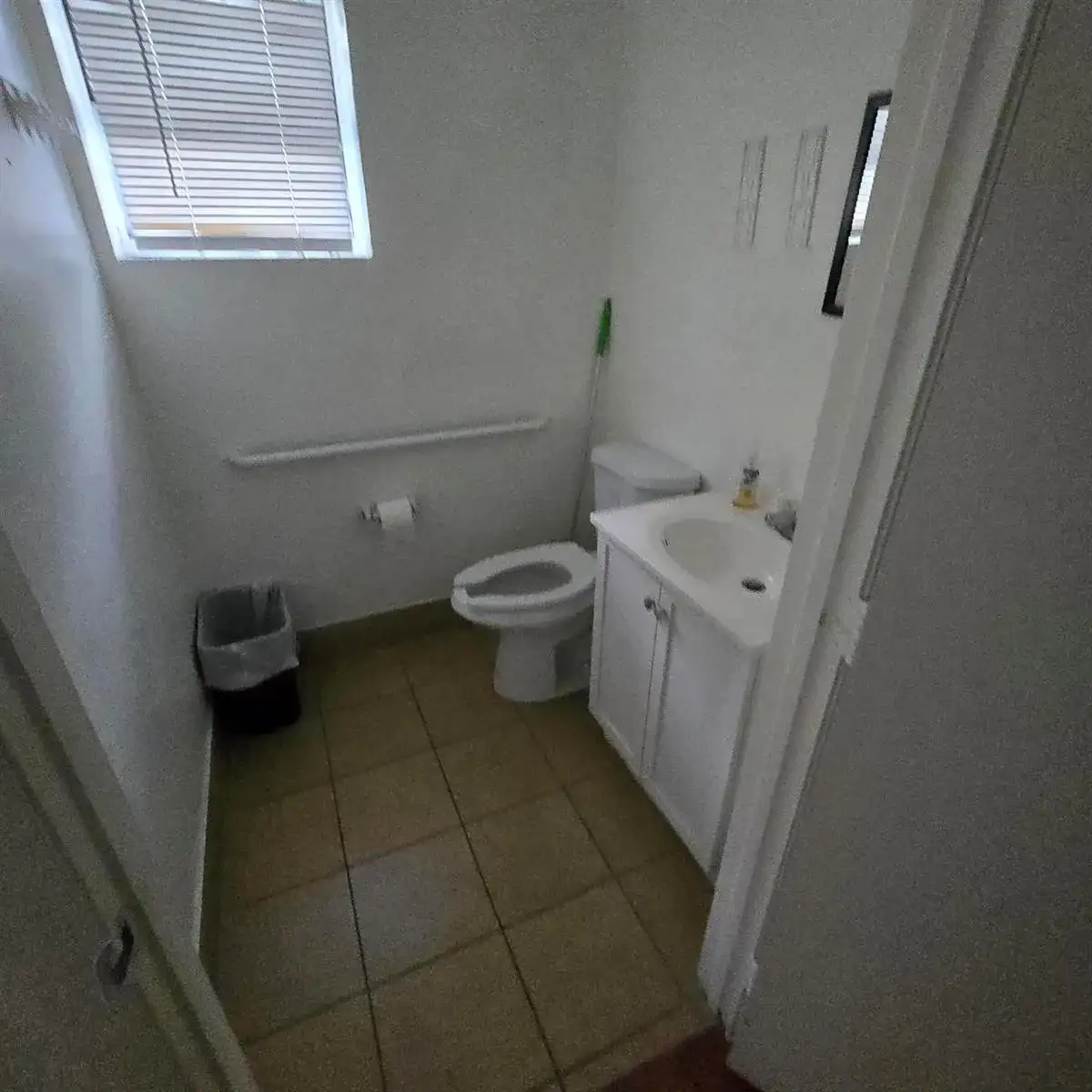 245 NW 27th Avenue, Fort Lauderdale FL 33311 photo 5