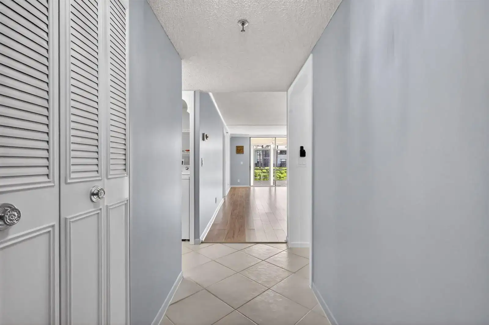 7770 Tahiti Lane # 102, Lake Worth FL 33467 photo 3