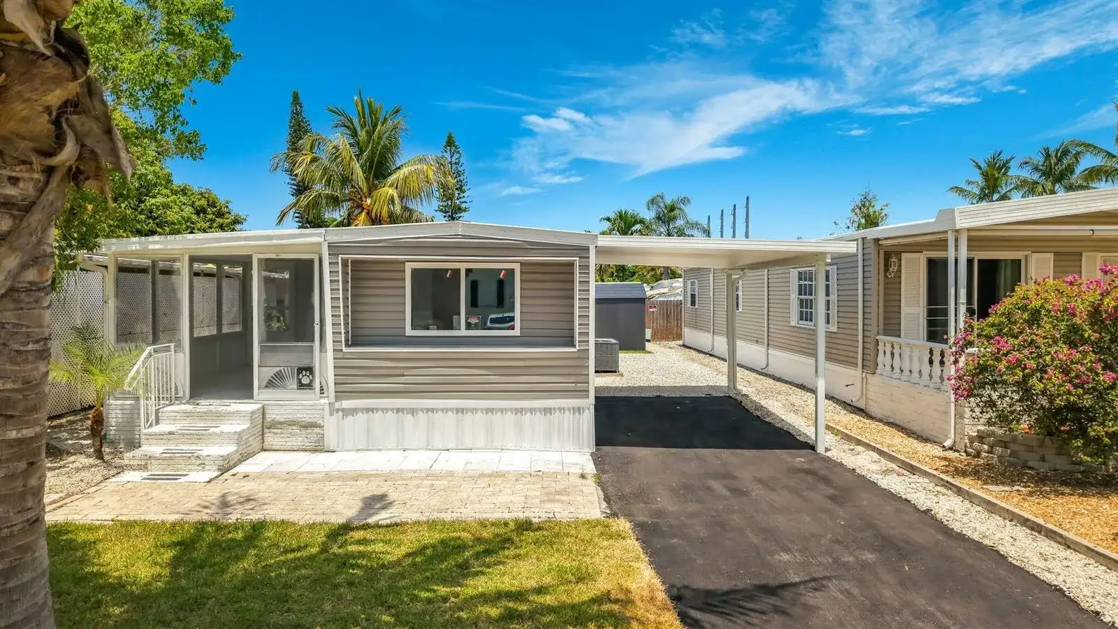2611 E Marina Drive, Dania Beach FL 33312 photo 2