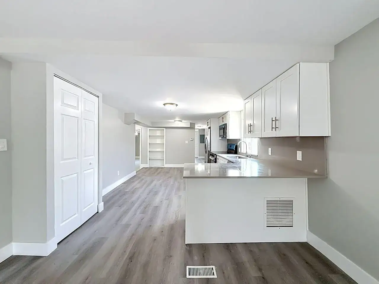 2611 E Marina Drive, Dania Beach FL 33312 photo 4