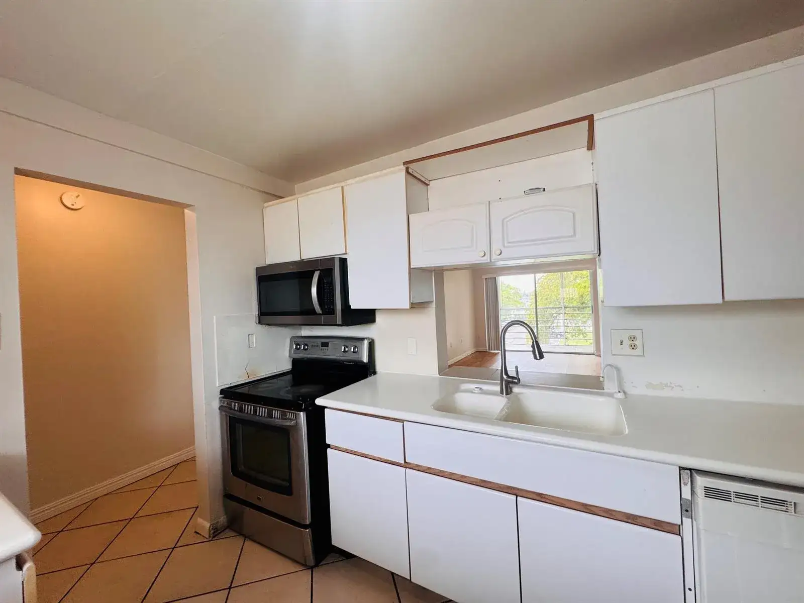 2800 NW 56th Avenue # G407, Lauderhill FL 33313 photo 5