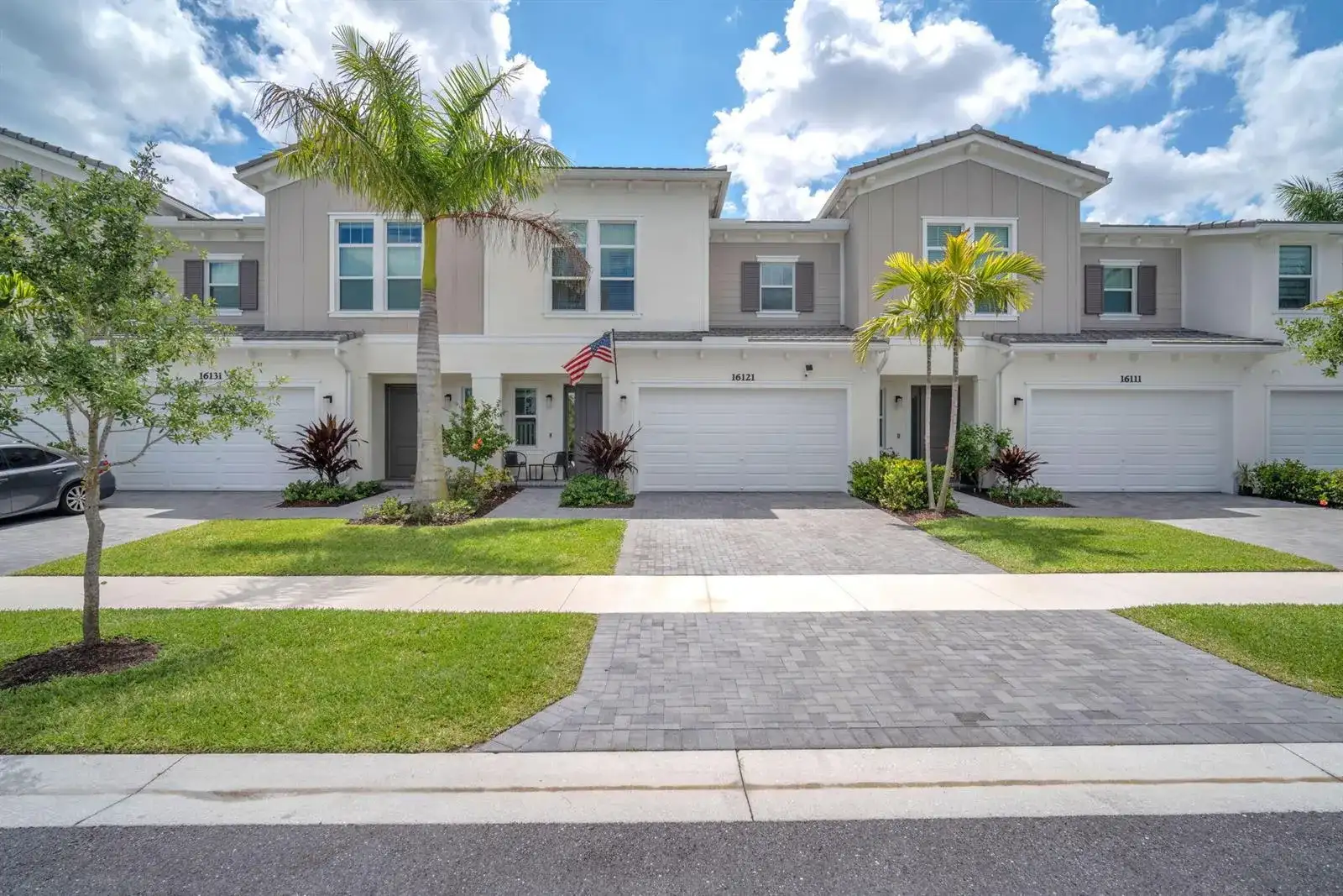 16121 Oakview Drive, Westlake FL 33470 photo 2