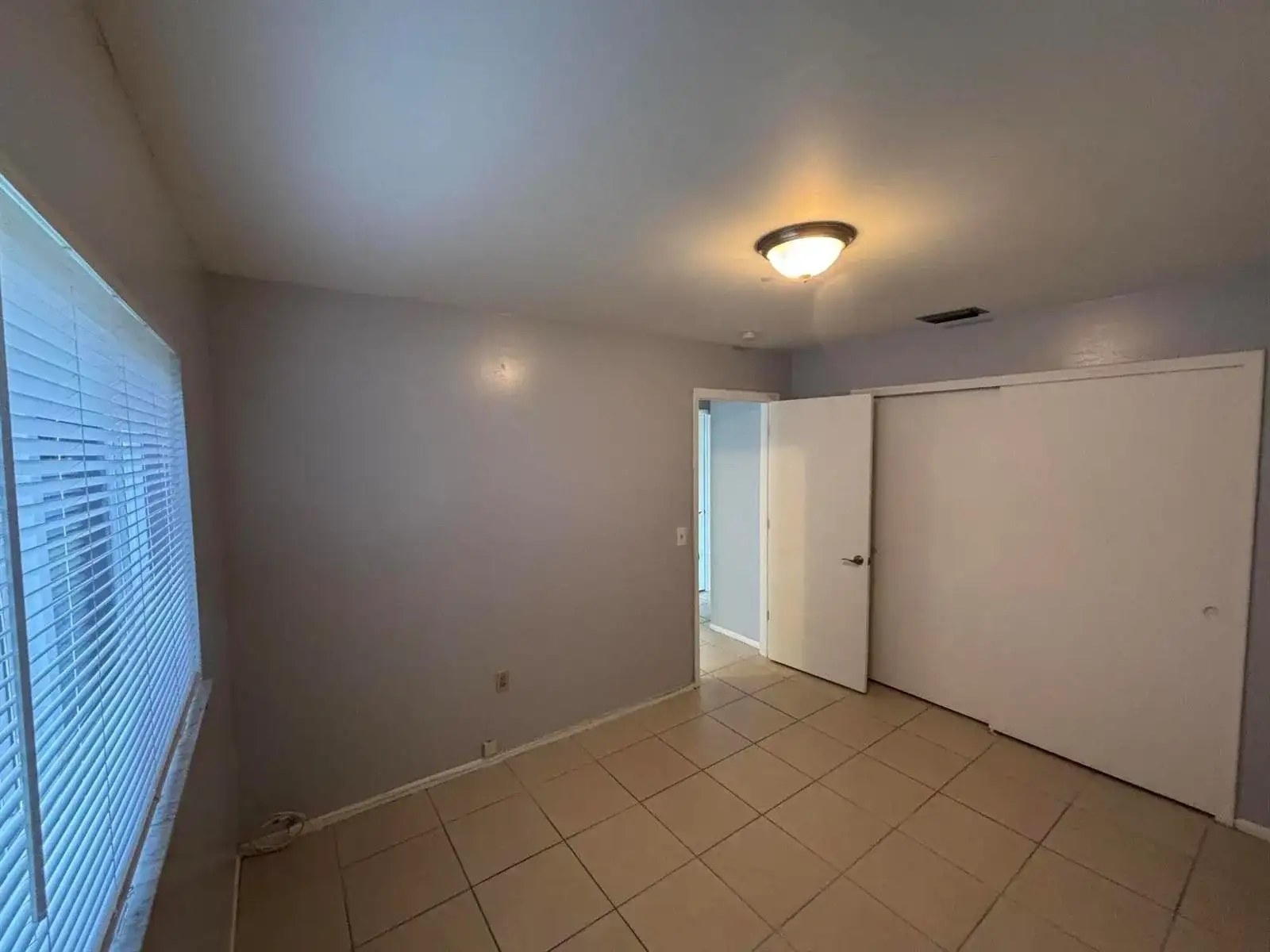 11421 NW 39th Place, Sunrise FL 33323 photo 4