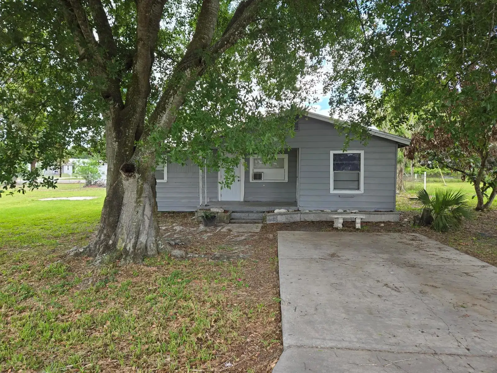 408 NW 10th Avenue, Okeechobee FL 34974 photo 2