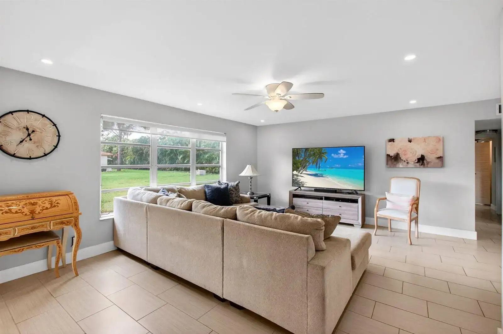 5250 NW 3rd Court # A, Delray Beach FL 33445 photo 2