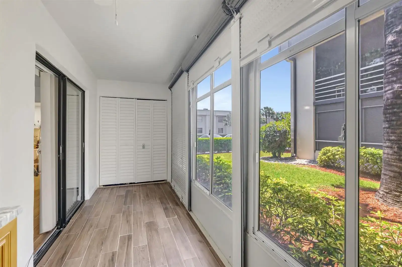 66 Capri B, Delray Beach FL 33484 photo 4