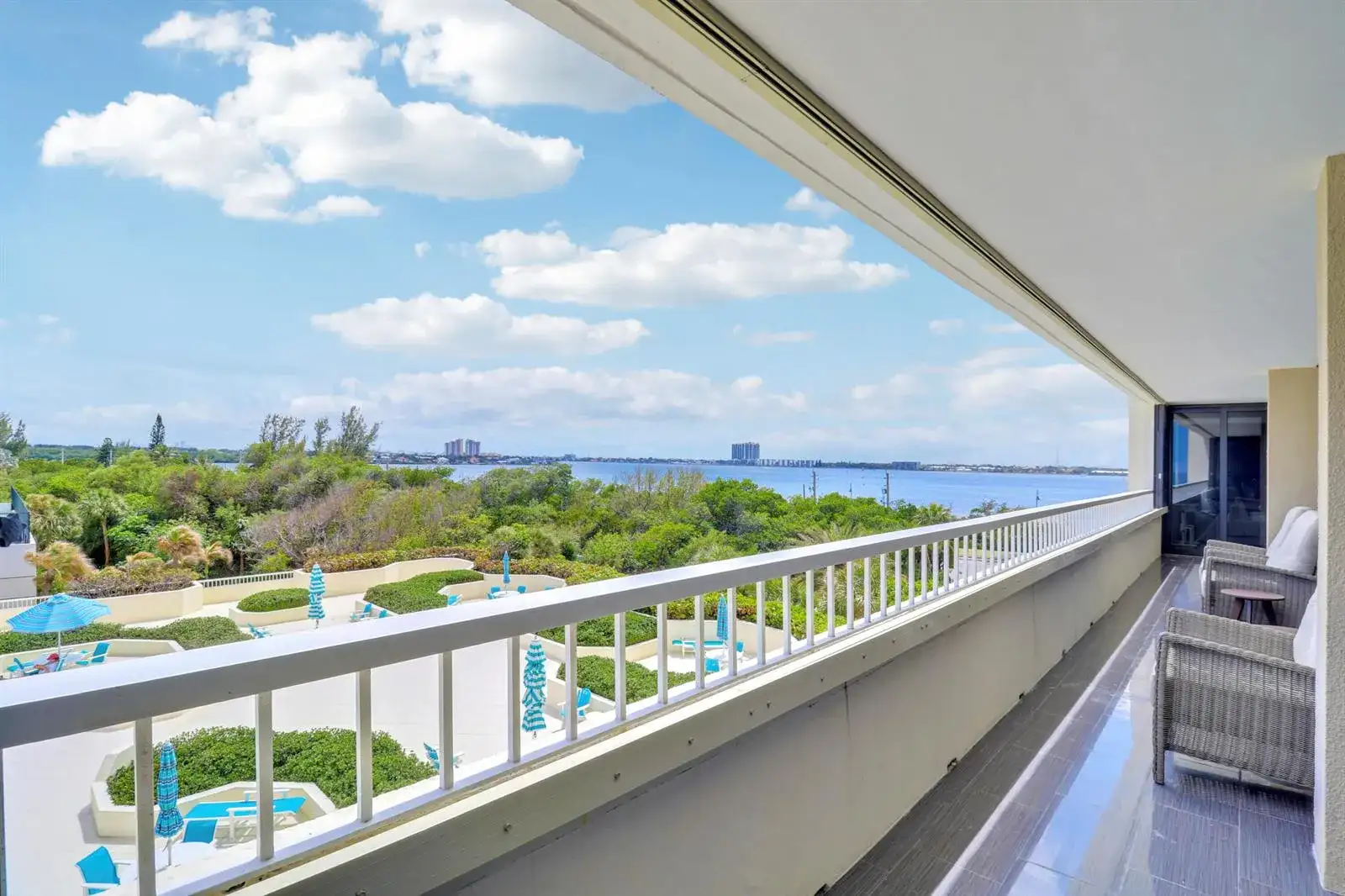 5280 N Ocean Drive # 2f, Riviera Beach FL 33404 photo 2