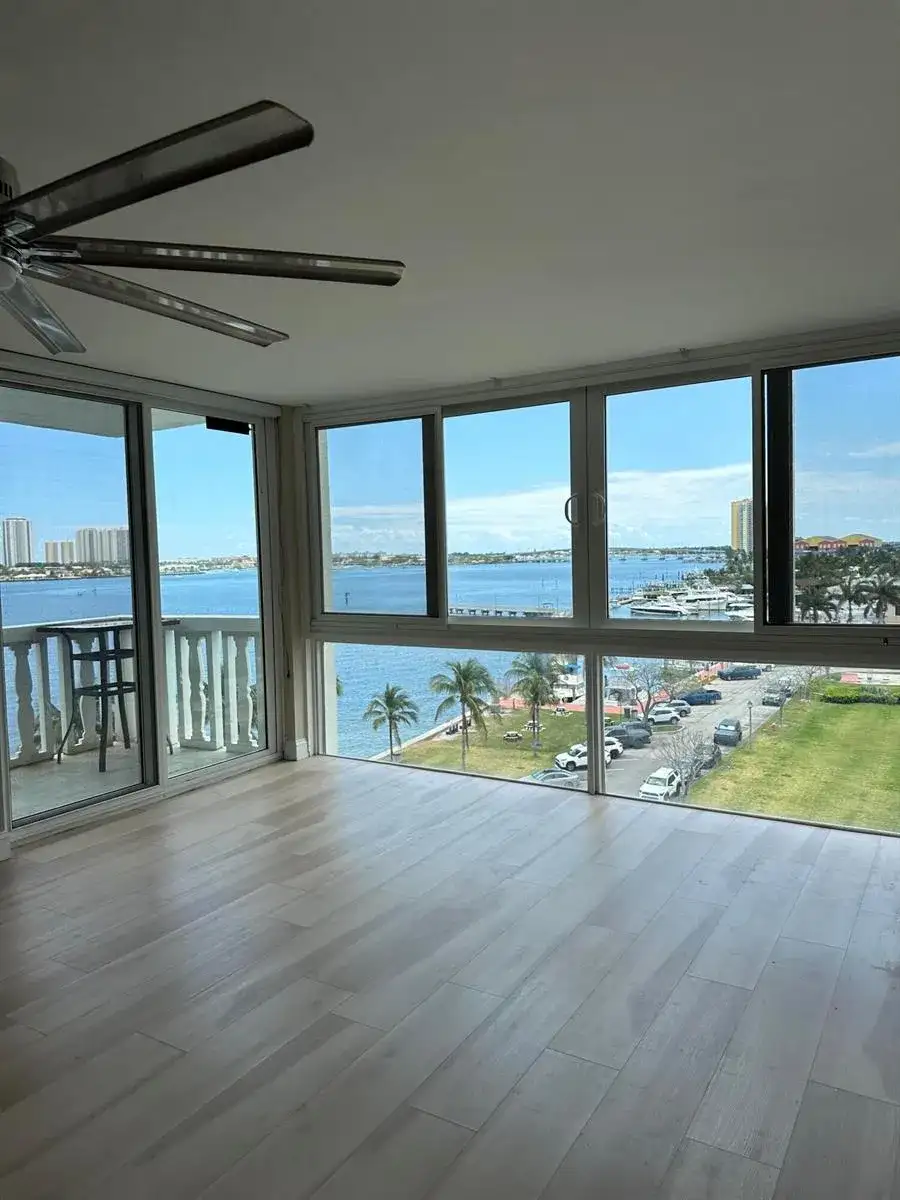 301 Lake Shore Drive # 708, Lake Park FL 33403 photo 3
