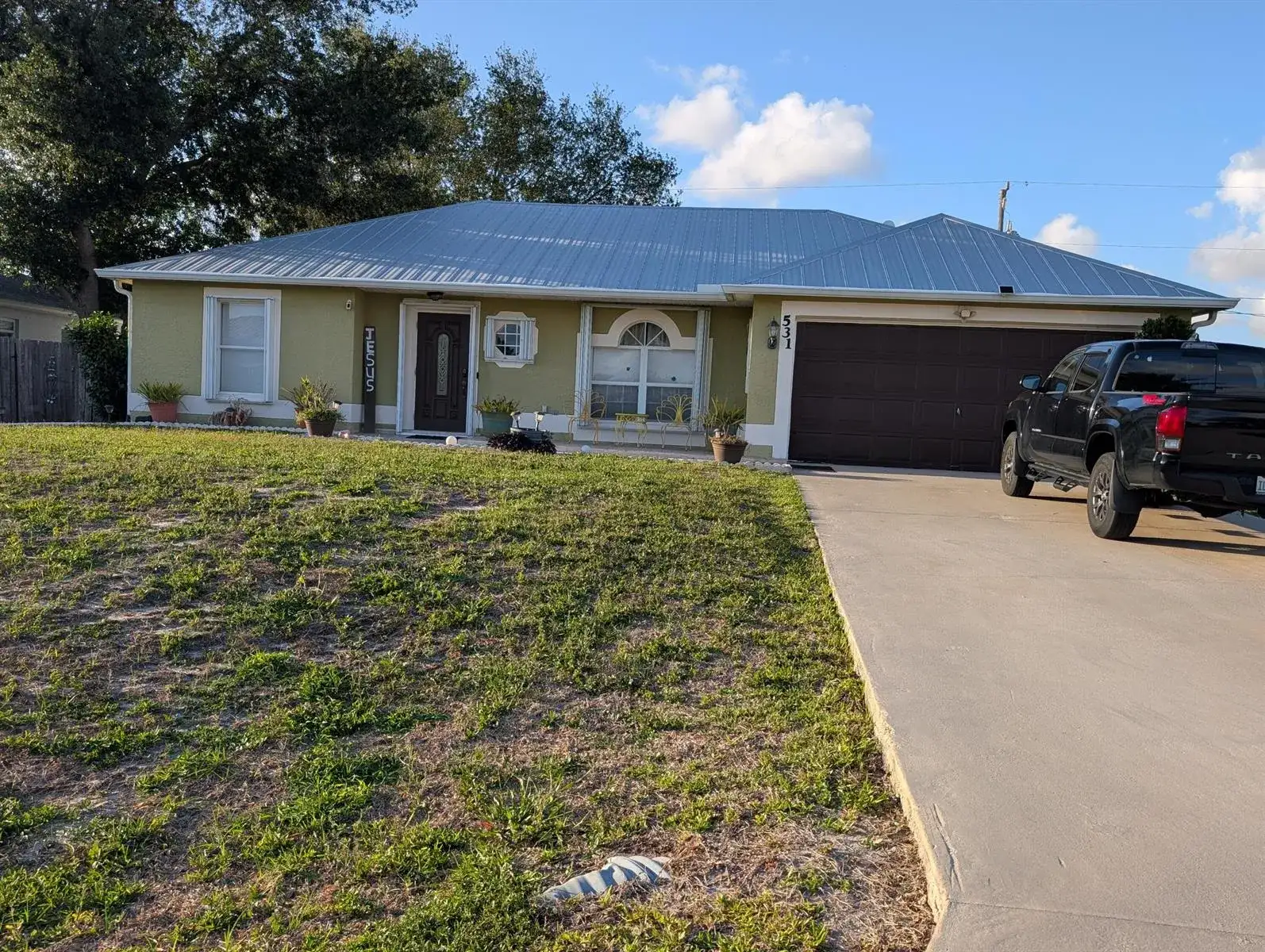 531 SW Bradshaw Circle, Port St. Lucie FL 34953 photo 2