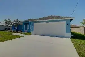 2352 SW Plum Court, Port St. Lucie FL 34953 photo 2