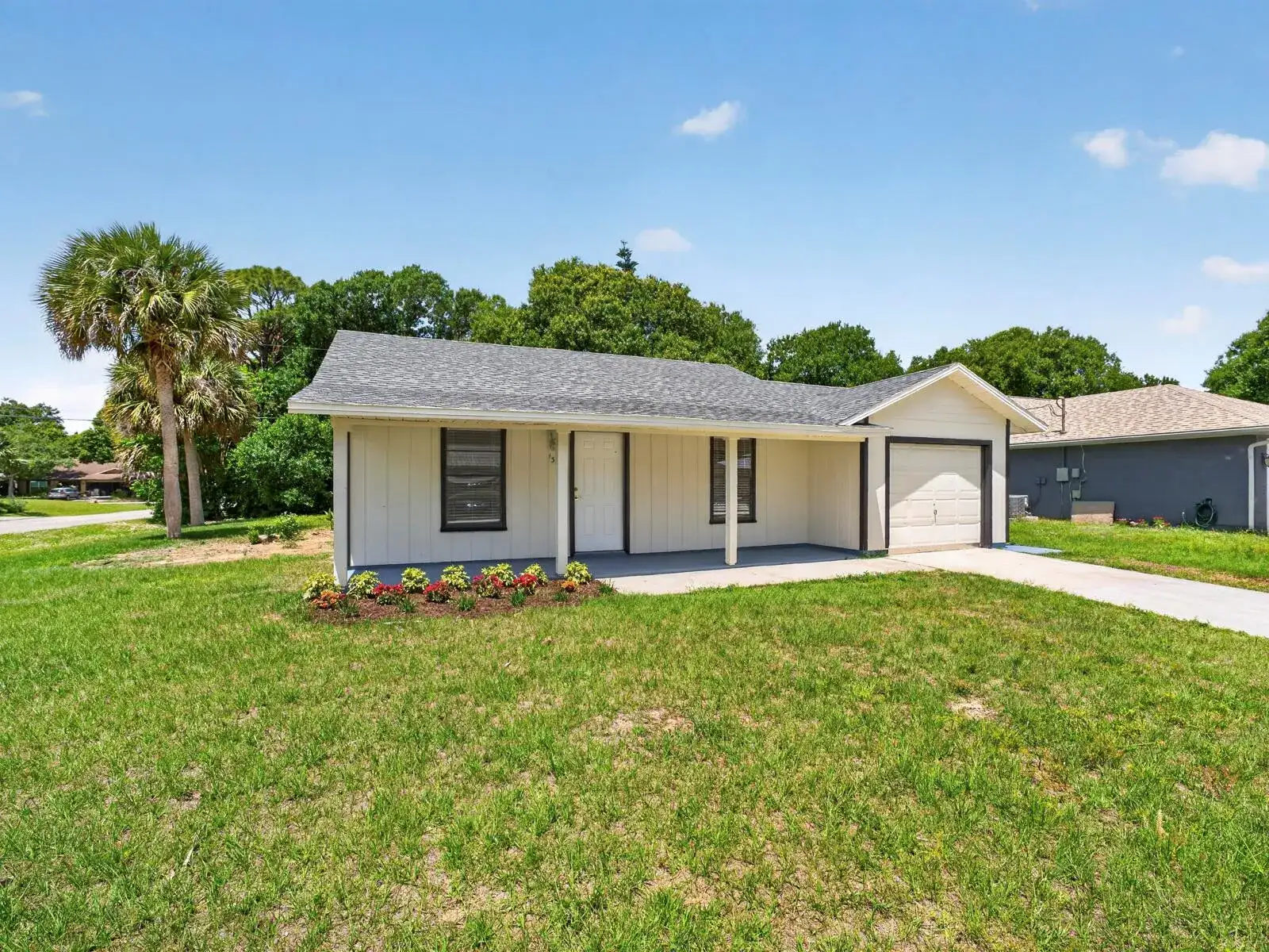 1373 32nd Avenue SW, Vero Beach FL 32968 photo 2