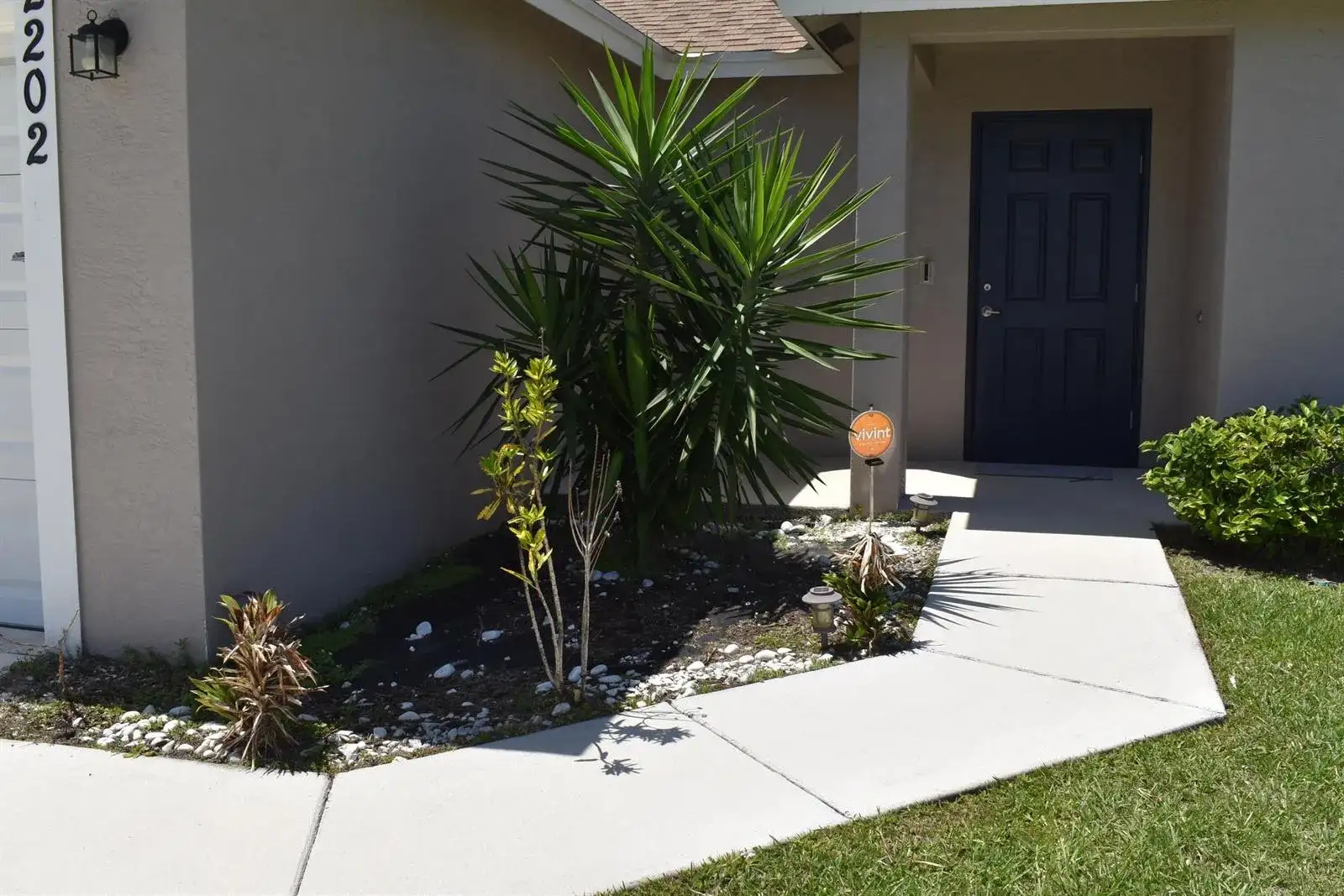 2202 SE Lucaya Street, Port St. Lucie FL 34952 photo 2