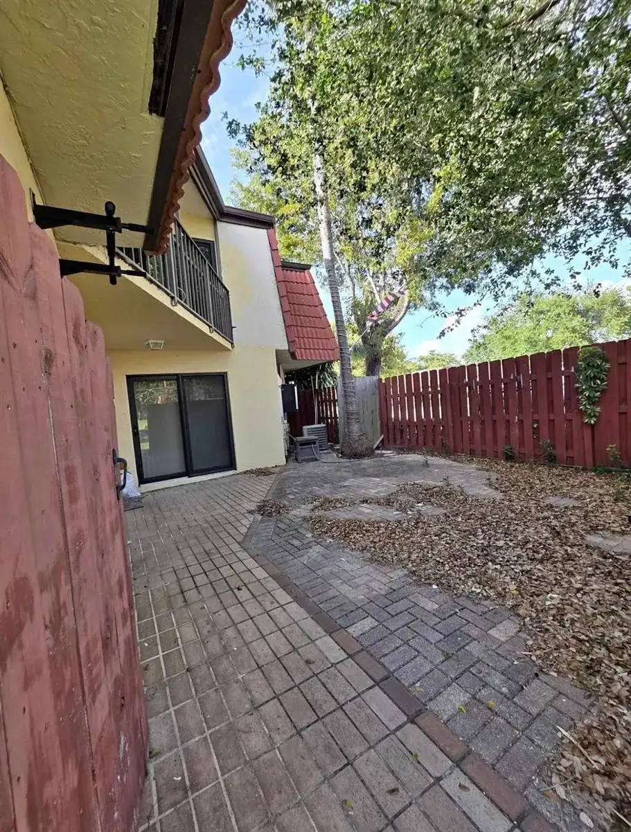 3928 Victoria Drive, West Palm Beach FL 33406 photo 3