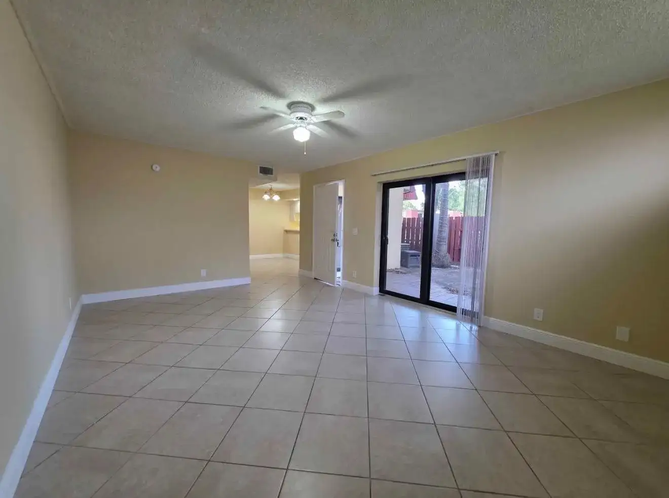 3928 Victoria Drive, West Palm Beach FL 33406 photo 5