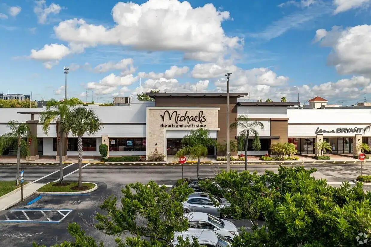 2054 S University Drive, Davie FL 33324 photo 3
