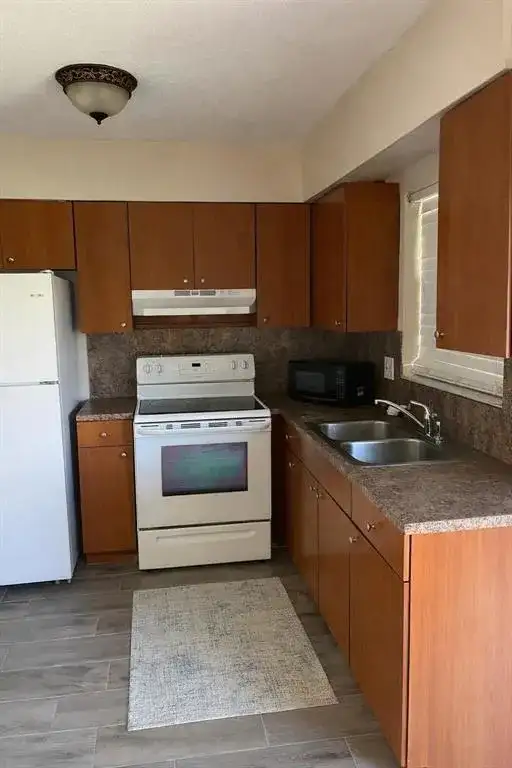 1630 NW 52nd Avenue, Lauderhill FL 33313 photo 2