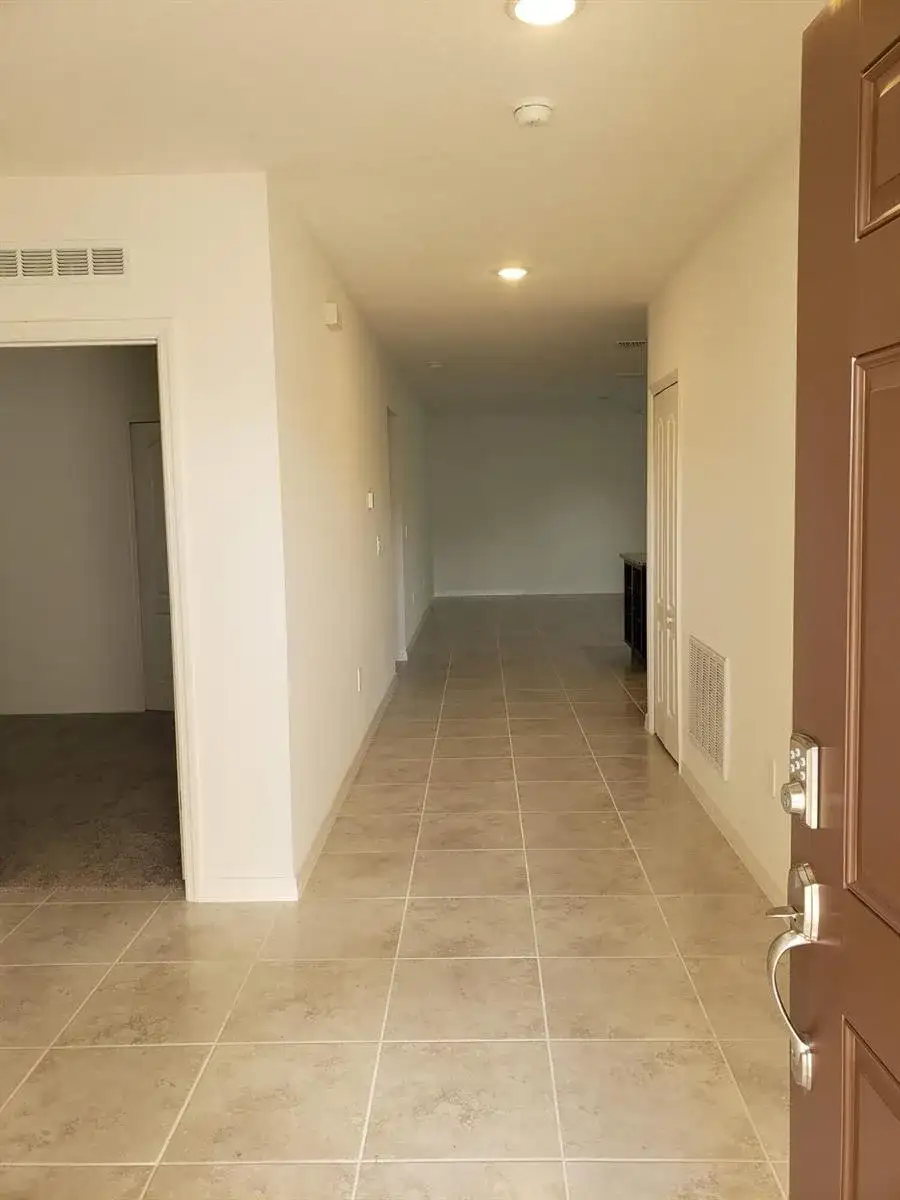 10621 SW Vasari Way, Port St. Lucie FL 34987 photo 5