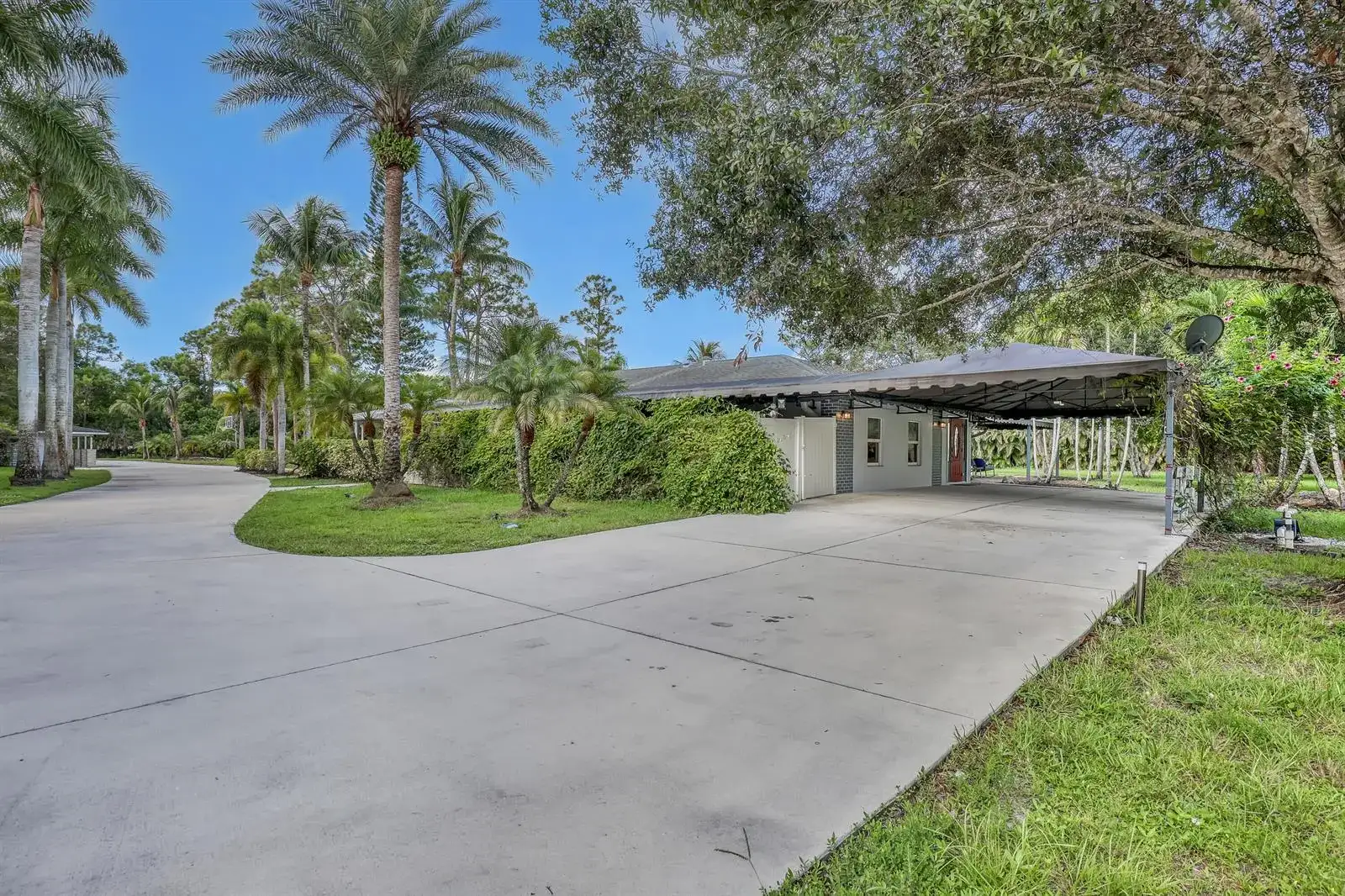 10780 Anderson Lane, Wellington FL 33449 photo 2