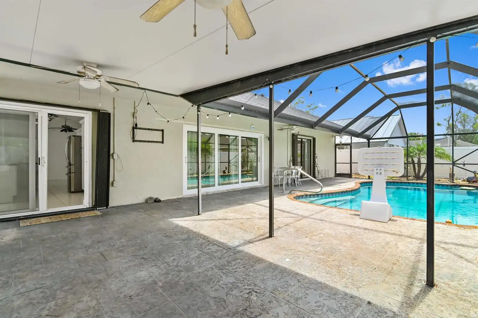 8372 Myakka Court, Lake Worth FL 33467 photo 3