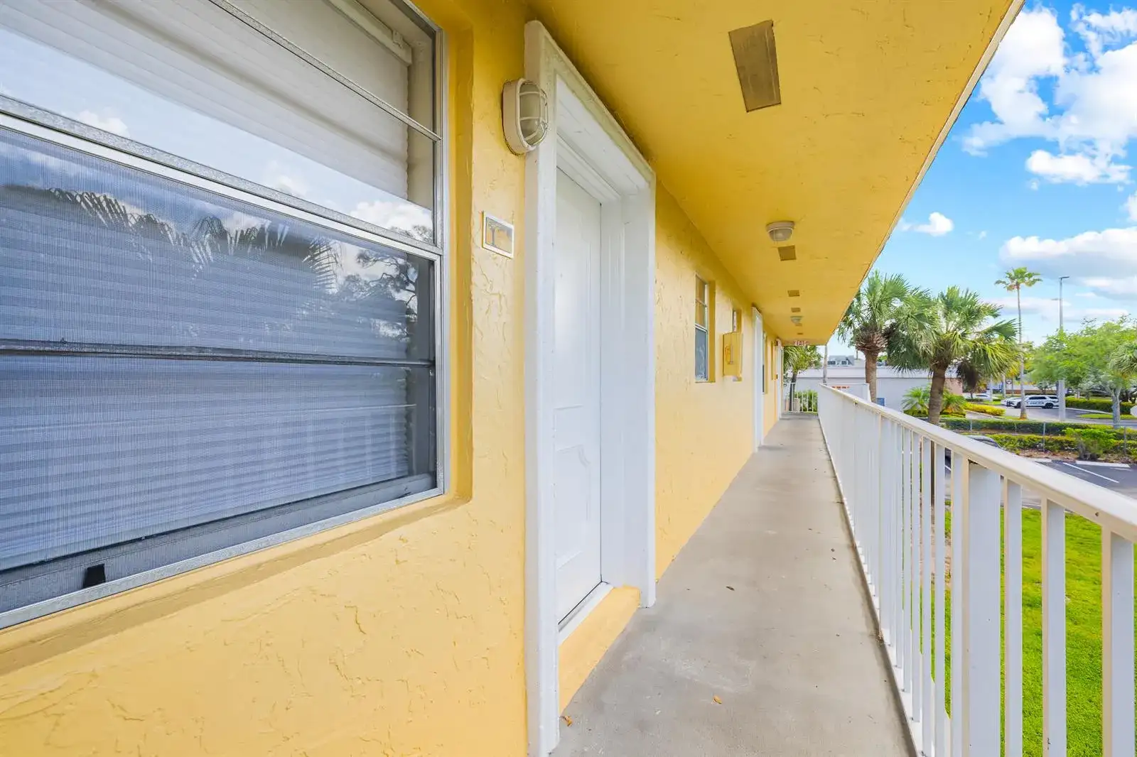 5162 NE 6th Avenue # 317, Oakland Park FL 33334 photo 2