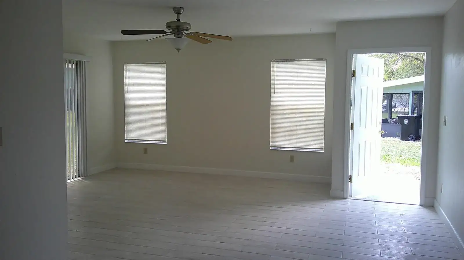 1350 SE La Haven Court, Port St. Lucie FL 34952 photo 3