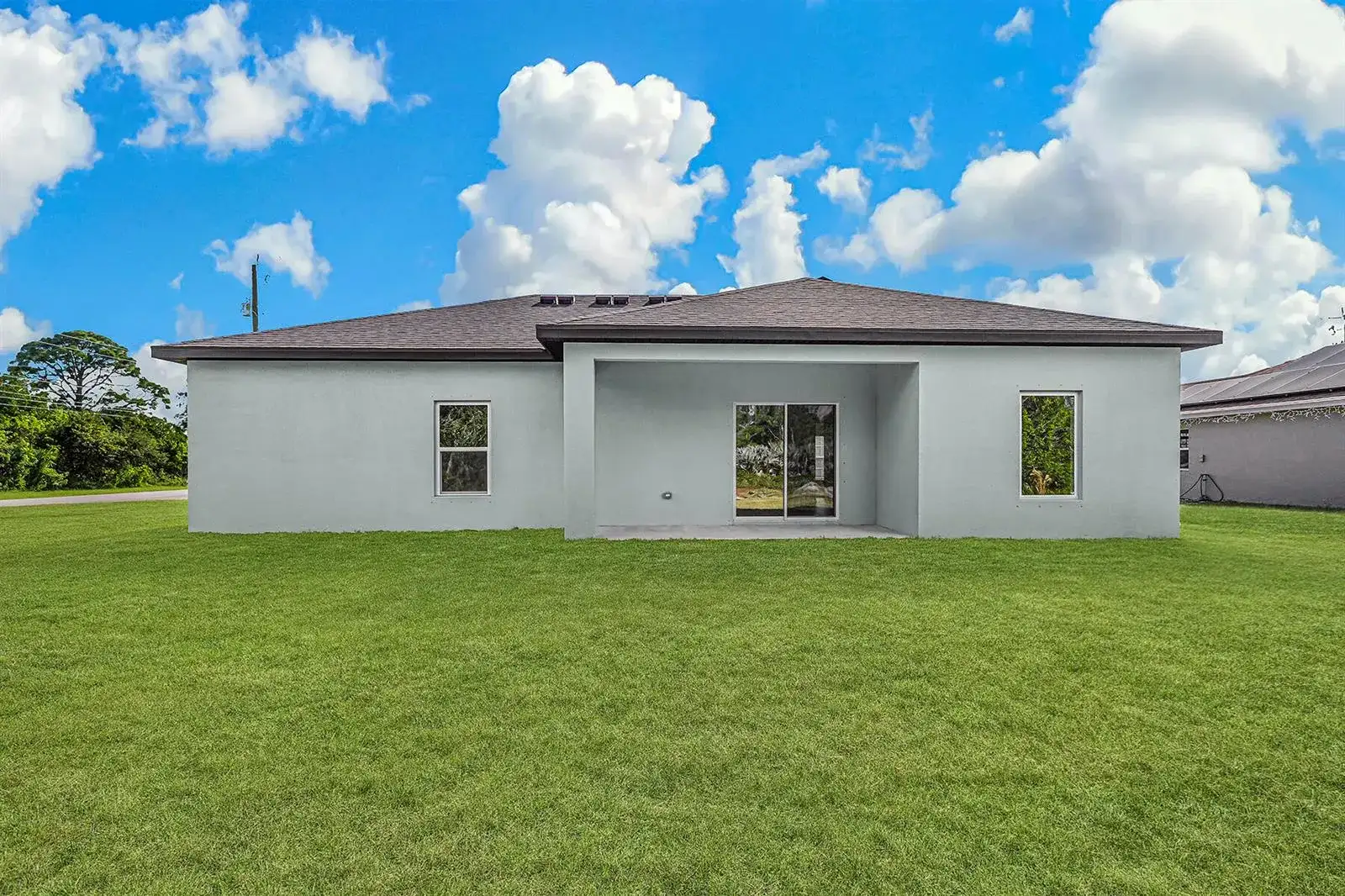 8446 104th Court, Vero Beach FL 32967 photo 3