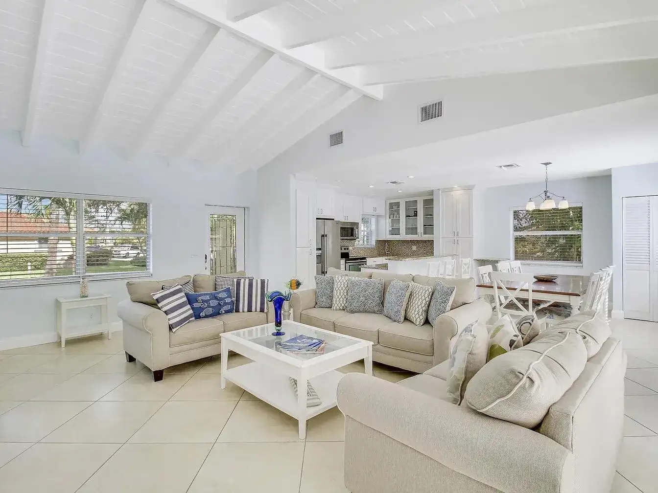 1310 Manor Drive, Singer Island FL 33404 photo 5
