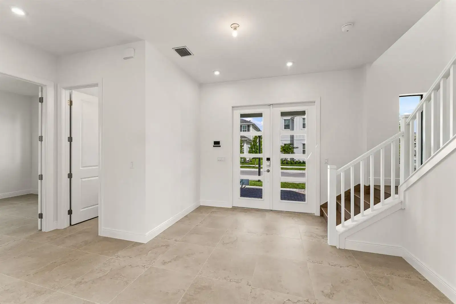 790 SW Prairie Avenue, Palm City FL 34990 photo 2
