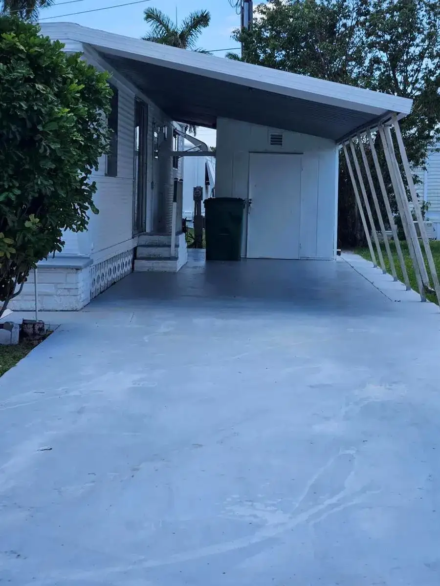 8550 SW 20th Street, Davie FL 33324 photo 5