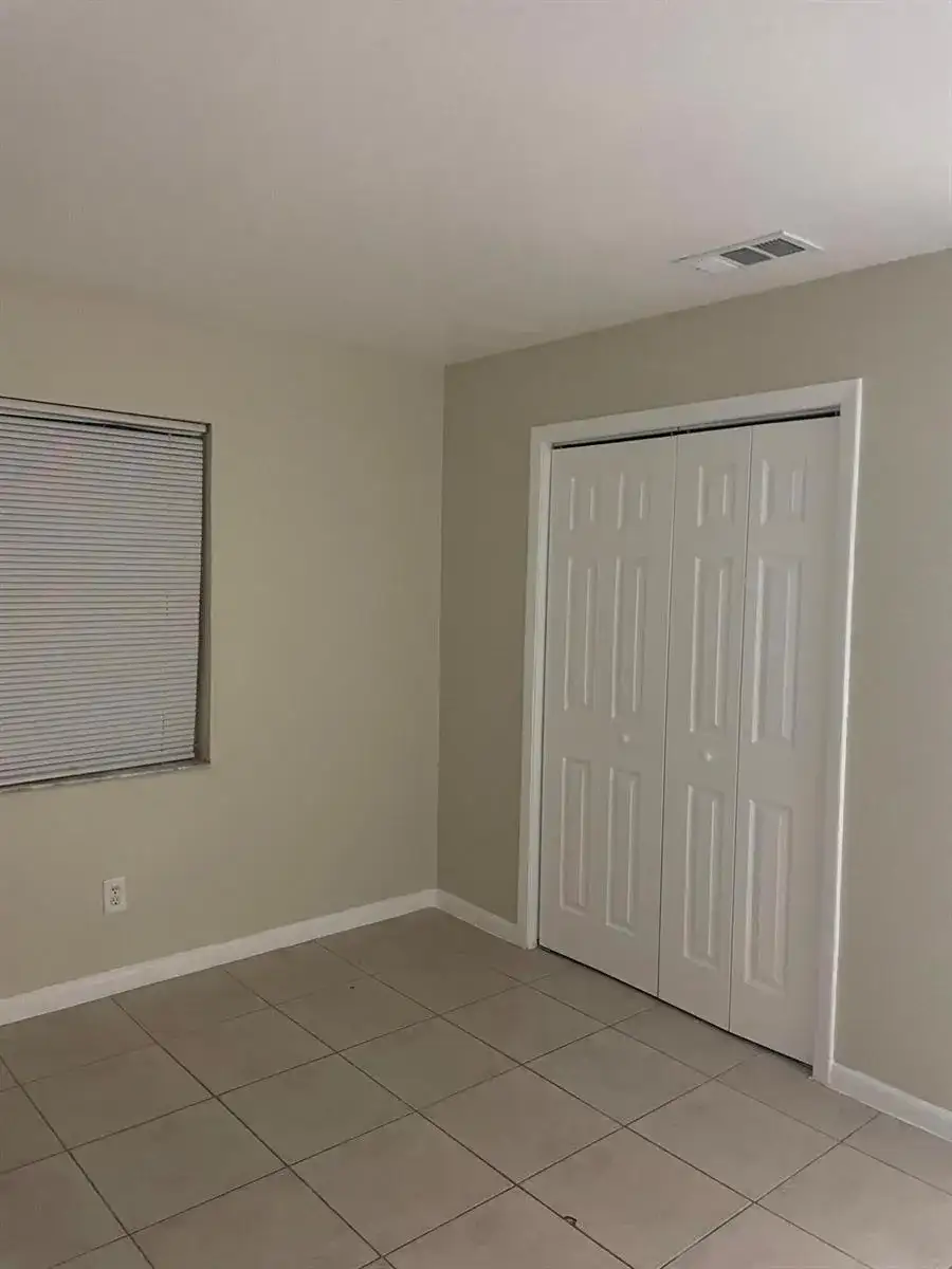 701 5th Street # 1, West Palm Beach FL 33401 photo 3